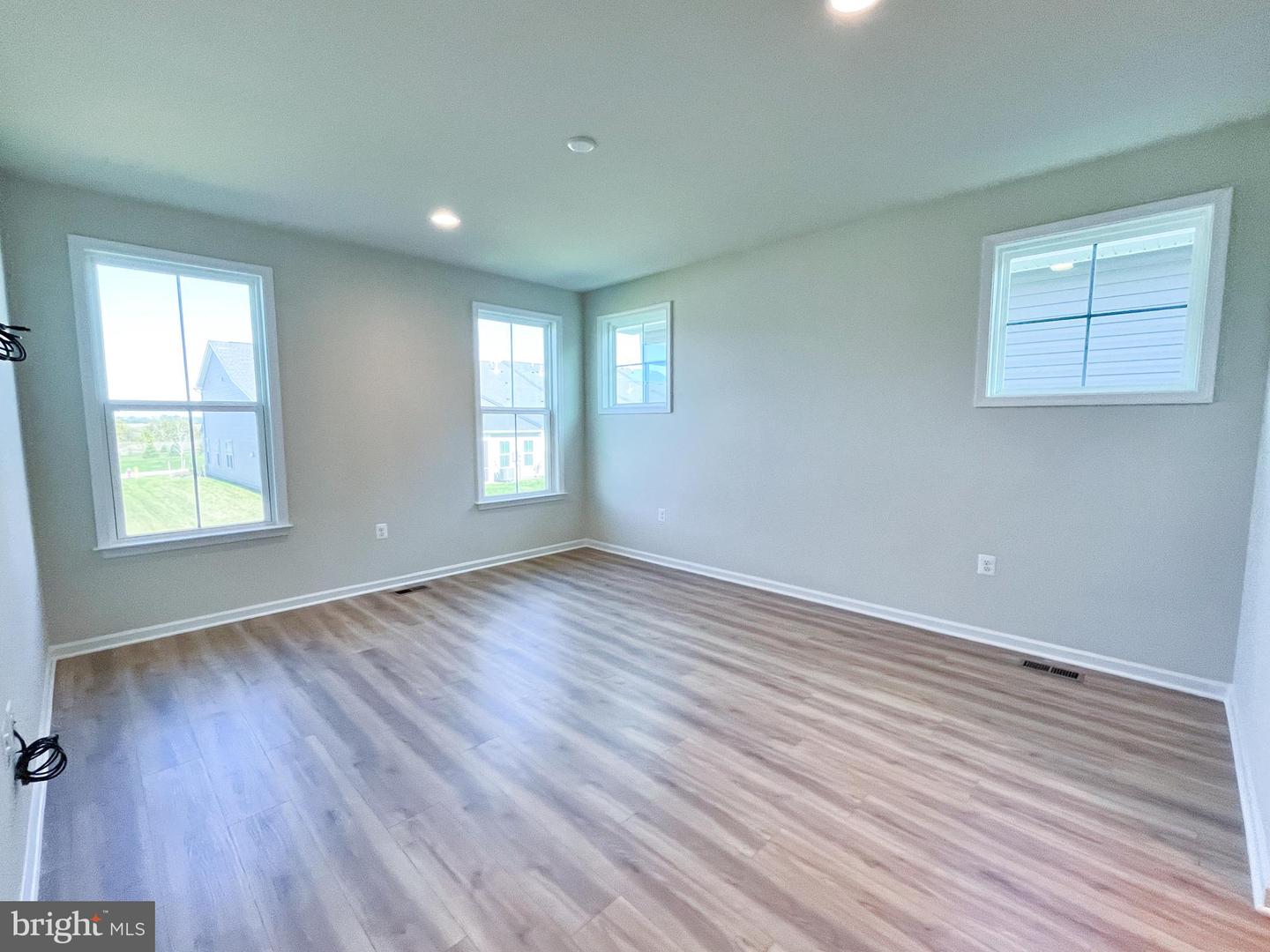 128 WAGTAIL LN, WINCHESTER, Virginia 22603, 5 Bedrooms Bedrooms, ,4 BathroomsBathrooms,Residential,For sale,128 WAGTAIL LN,VAFV2034206 MLS # VAFV2034206