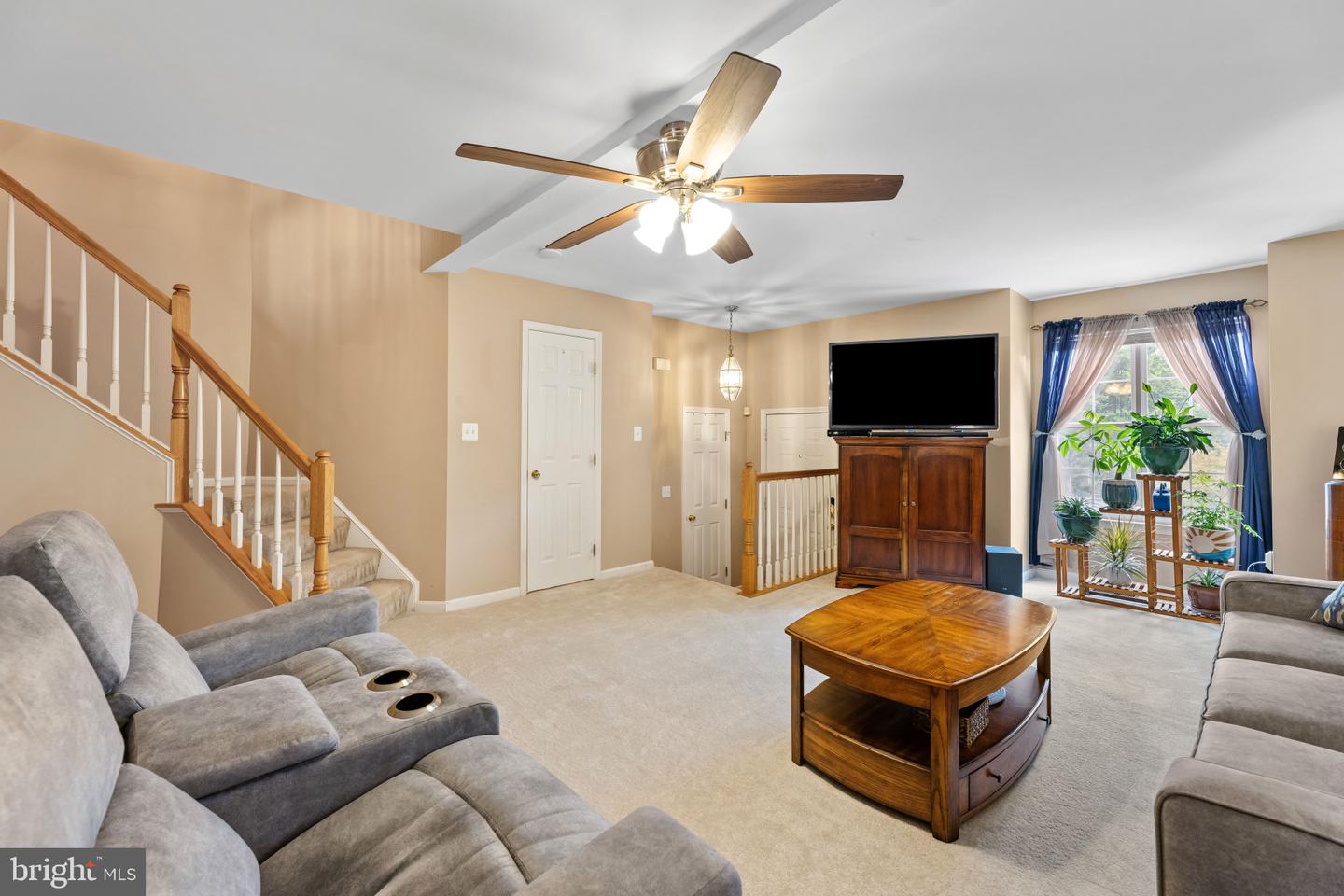 15086 JARRELL PL, WOODBRIDGE, Virginia 22193, 3 Bedrooms Bedrooms, ,2 BathroomsBathrooms,Residential,For sale,15086 JARRELL PL,VAPW2100466 MLS # VAPW2100466