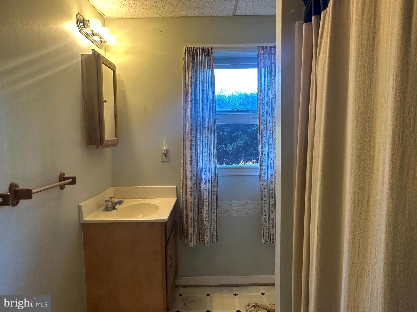 481 MALVERN DR, MADISON, Virginia 22727, 4 Bedrooms Bedrooms, 16 Rooms Rooms,2 BathroomsBathrooms,Residential,For sale,481 MALVERN DR,VAMA2002436 MLS # VAMA2002436