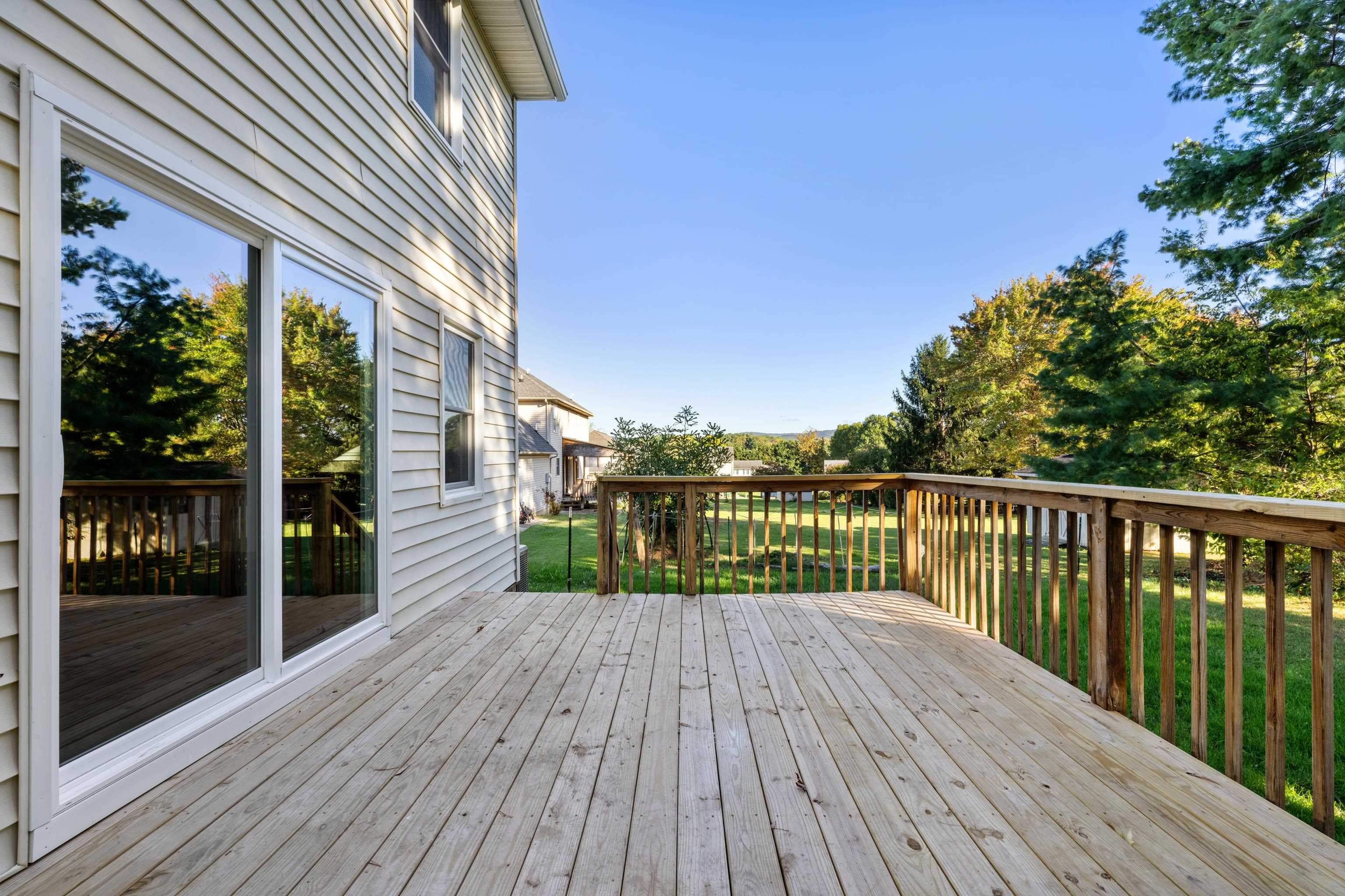 76 PHEASANT RUN, WAYNESBORO, Virginia 22980, 4 Bedrooms Bedrooms, ,2 BathroomsBathrooms,Residential,76 PHEASANT RUN,670078 MLS # 670078