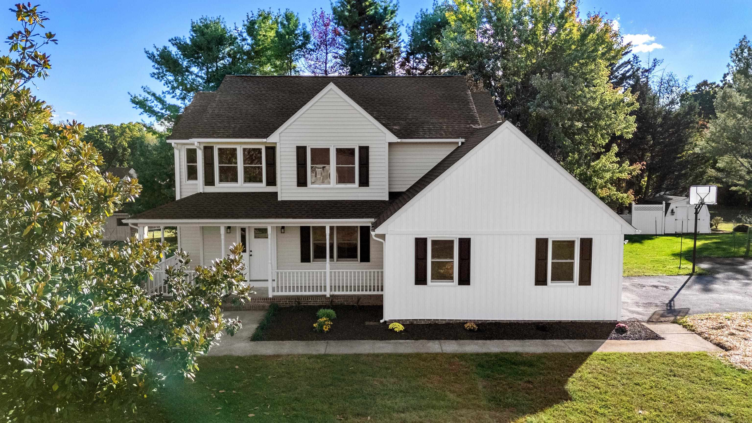 76 PHEASANT RUN, WAYNESBORO, Virginia 22980, 4 Bedrooms Bedrooms, ,2 BathroomsBathrooms,Residential,76 PHEASANT RUN,670078 MLS # 670078