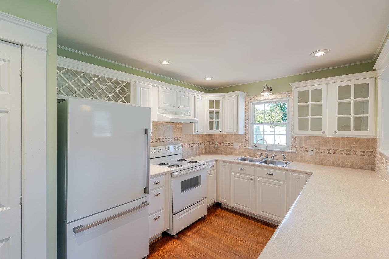 215 CROMPTON RD, WAYNESBORO, Virginia 22980, 3 Bedrooms Bedrooms, ,2 BathroomsBathrooms,Residential,215 CROMPTON RD,670081 MLS # 670081