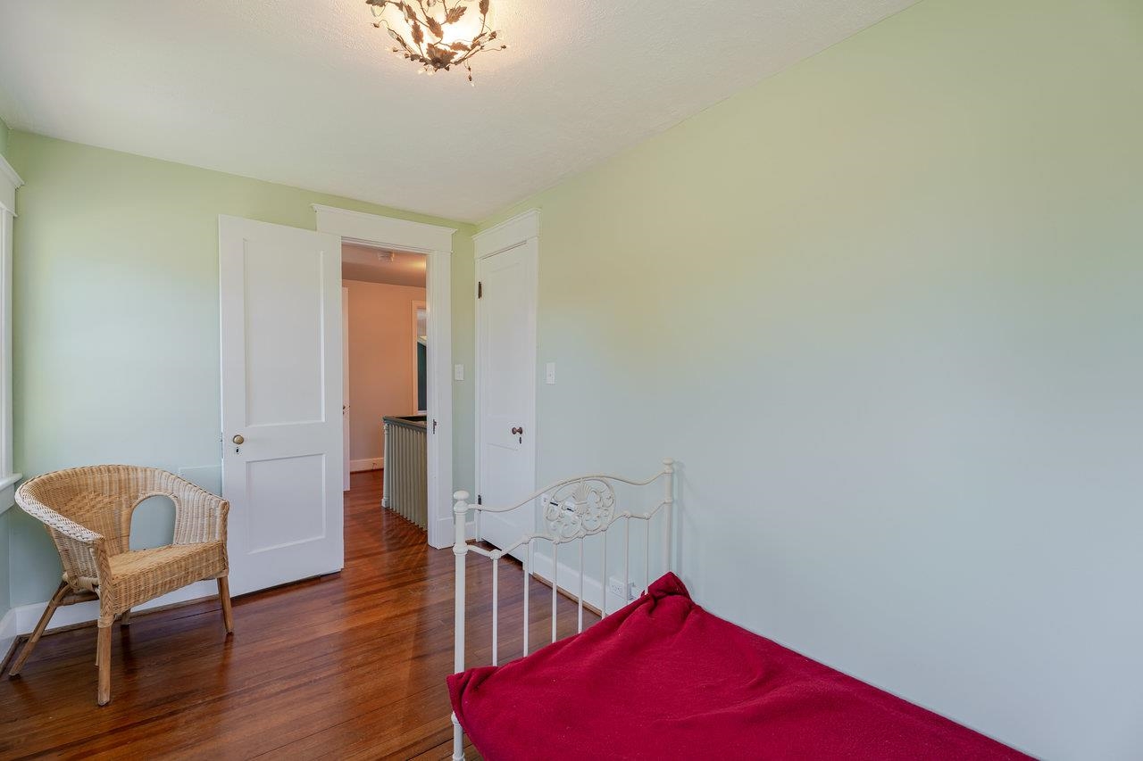 215 CROMPTON RD, WAYNESBORO, Virginia 22980, 3 Bedrooms Bedrooms, ,2 BathroomsBathrooms,Residential,215 CROMPTON RD,670081 MLS # 670081