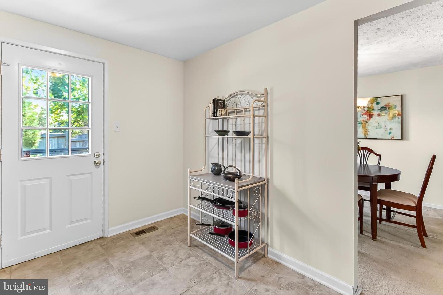 298 GUNDRY DR, FALLS CHURCH, Virginia 22046, 2 Bedrooms Bedrooms, ,2 BathroomsBathrooms,Residential,For sale,298 GUNDRY DR,VAFA2003272 MLS # VAFA2003272