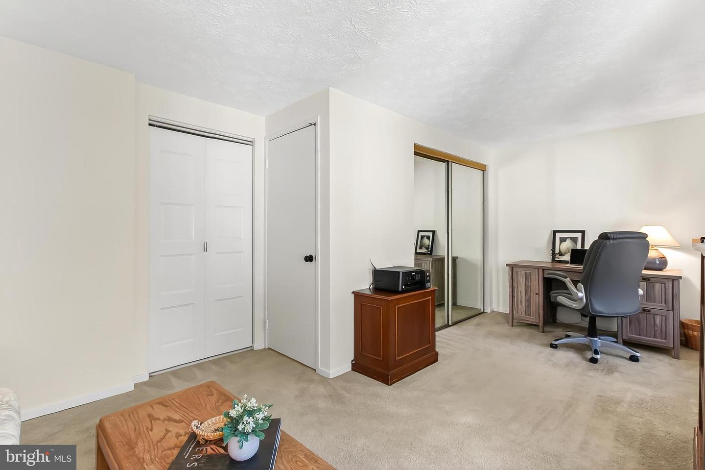 298 GUNDRY DR, FALLS CHURCH, Virginia 22046, 2 Bedrooms Bedrooms, ,2 BathroomsBathrooms,Residential,For sale,298 GUNDRY DR,VAFA2003272 MLS # VAFA2003272