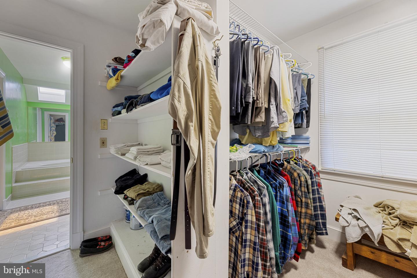 15900 MONCURE DR, DUMFRIES, Virginia 22025, 3 Bedrooms Bedrooms, 8 Rooms Rooms,3 BathroomsBathrooms,Residential,For sale,15900 MONCURE DR,VAPW2104652 MLS # VAPW2104652