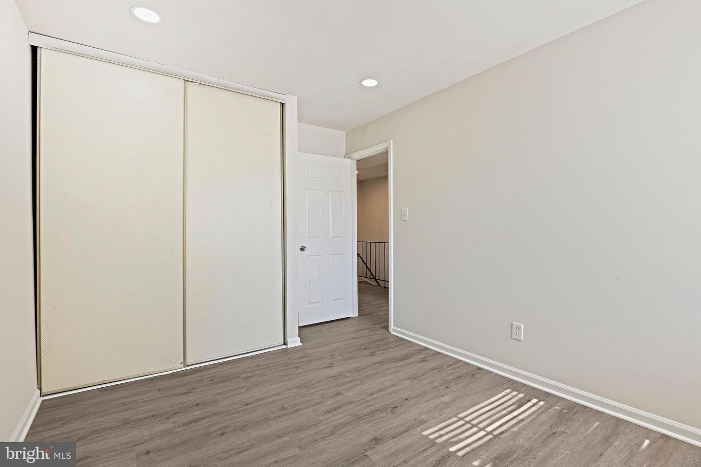 4119 DAWN VALLEY CT, CHANTILLY, Virginia 20151, 3 Bedrooms Bedrooms, ,2 BathroomsBathrooms,Residential,For sale,4119 DAWN VALLEY CT,VAFX2269572 MLS # VAFX2269572