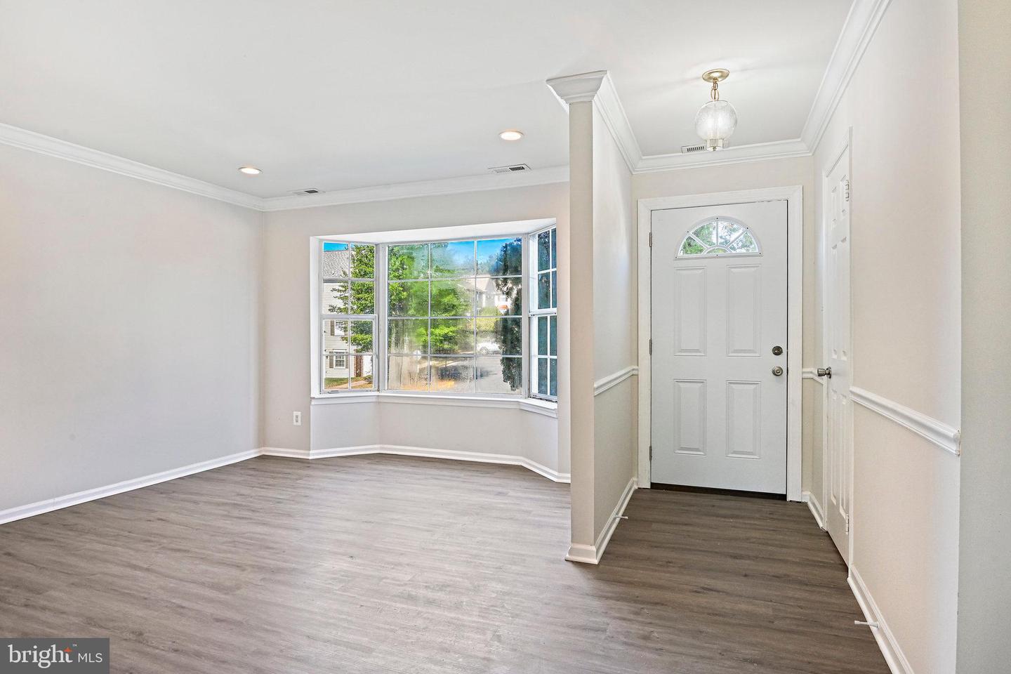 4119 DAWN VALLEY CT, CHANTILLY, Virginia 20151, 3 Bedrooms Bedrooms, ,2 BathroomsBathrooms,Residential,For sale,4119 DAWN VALLEY CT,VAFX2269572 MLS # VAFX2269572