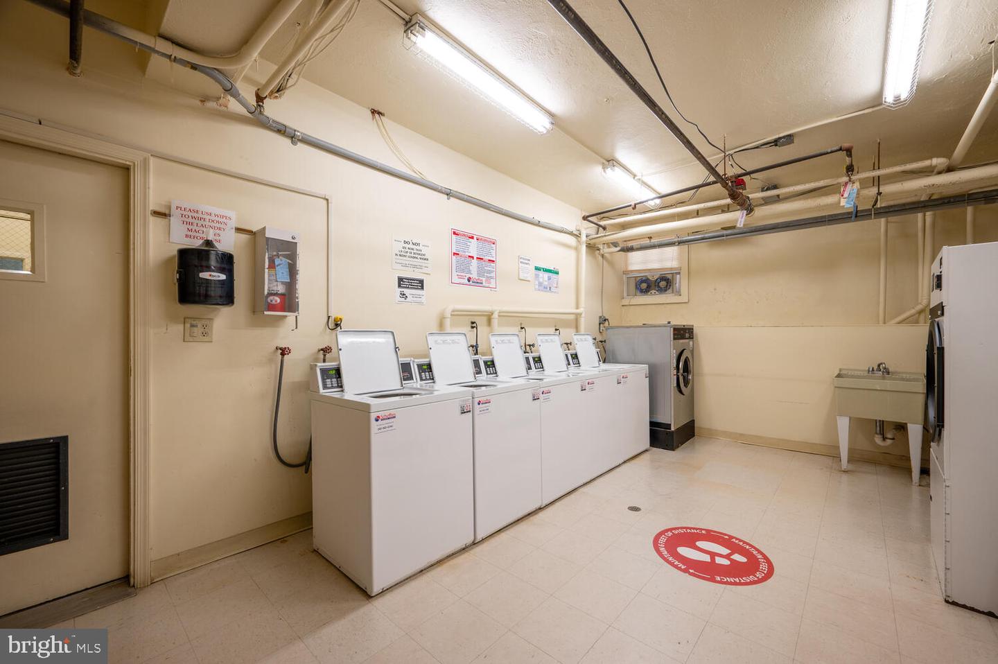 1817 N RHODES ST N #4-260, ARLINGTON, Virginia 22201, 1 Bedroom Bedrooms, ,1 BathroomBathrooms,Residential,For sale,1817 N RHODES ST N #4-260,VAAR2064248 MLS # VAAR2064248 1817 N RHODES ST N #4-260, ARLINGTON, Virginia 22201, 1 Bedroom Bedrooms, ,1 BathroomBathrooms,Residential,For sale,1817 N RHODES ST N #4-260,VAAR2064248 MLS # VAAR2064248