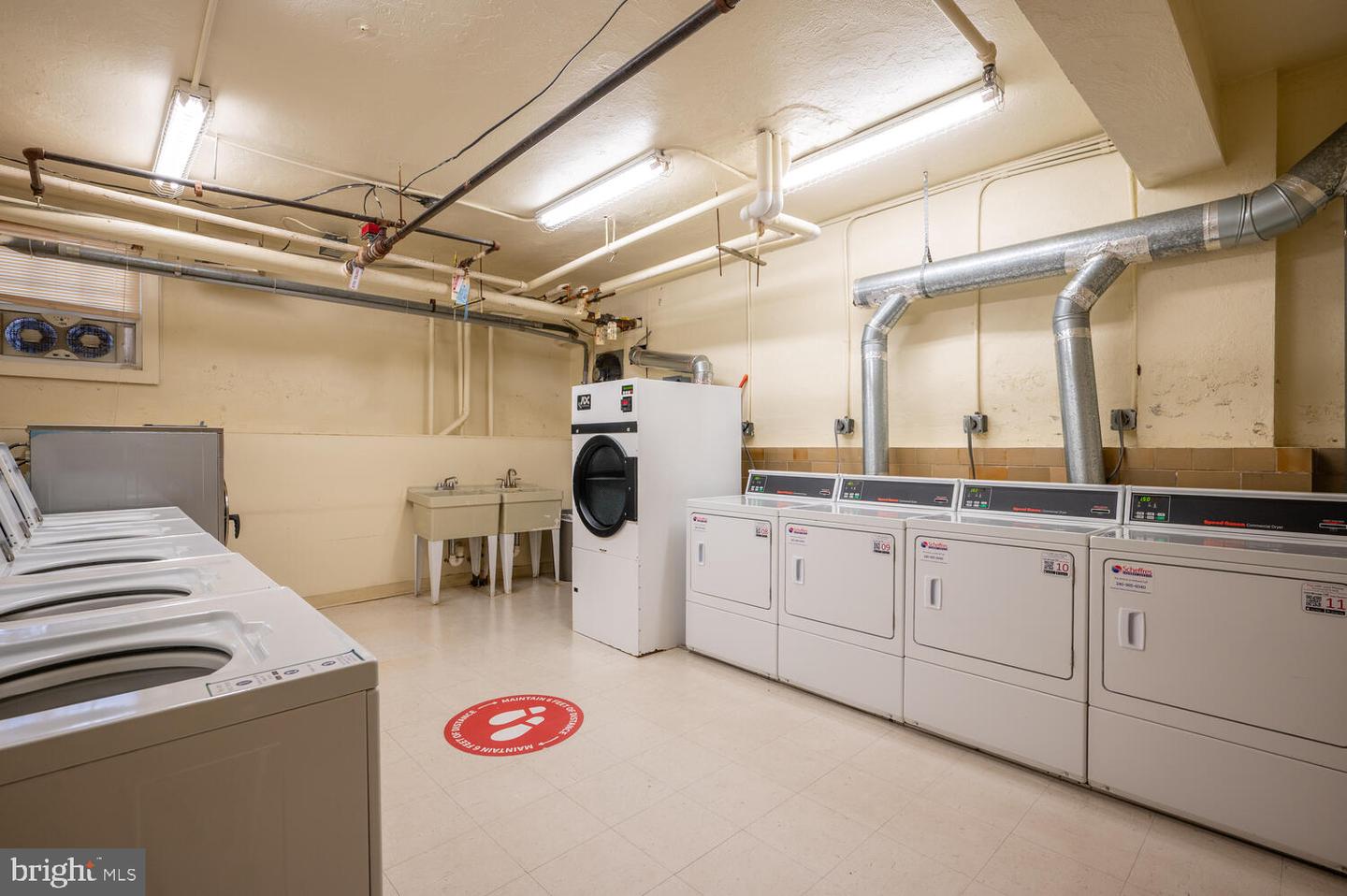 1817 N RHODES ST N #4-260, ARLINGTON, Virginia 22201, 1 Bedroom Bedrooms, ,1 BathroomBathrooms,Residential,For sale,1817 N RHODES ST N #4-260,VAAR2064248 MLS # VAAR2064248 1817 N RHODES ST N #4-260, ARLINGTON, Virginia 22201, 1 Bedroom Bedrooms, ,1 BathroomBathrooms,Residential,For sale,1817 N RHODES ST N #4-260,VAAR2064248 MLS # VAAR2064248