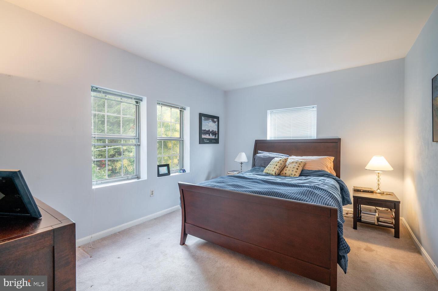 1817 N RHODES ST N #4-260, ARLINGTON, Virginia 22201, 1 Bedroom Bedrooms, ,1 BathroomBathrooms,Residential,For sale,1817 N RHODES ST N #4-260,VAAR2064248 MLS # VAAR2064248 1817 N RHODES ST N #4-260, ARLINGTON, Virginia 22201, 1 Bedroom Bedrooms, ,1 BathroomBathrooms,Residential,For sale,1817 N RHODES ST N #4-260,VAAR2064248 MLS # VAAR2064248