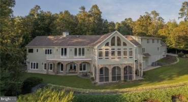 3535 MEADOW RD, SANDSTON, Virginia 23150, 5 Bedrooms Bedrooms, 13 Rooms Rooms,4 BathroomsBathrooms,Residential,For sale,3535 MEADOW RD,VAHN2001086 MLS # VAHN2001086