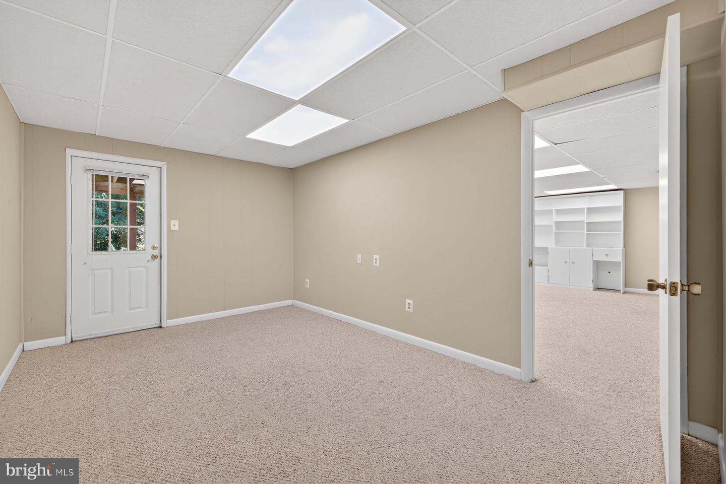 8537 HOOES RD, SPRINGFIELD, Virginia 22153, 5 Bedrooms Bedrooms, ,2 BathroomsBathrooms,Residential,For sale,8537 HOOES RD,VAFX2270458 MLS # VAFX2270458