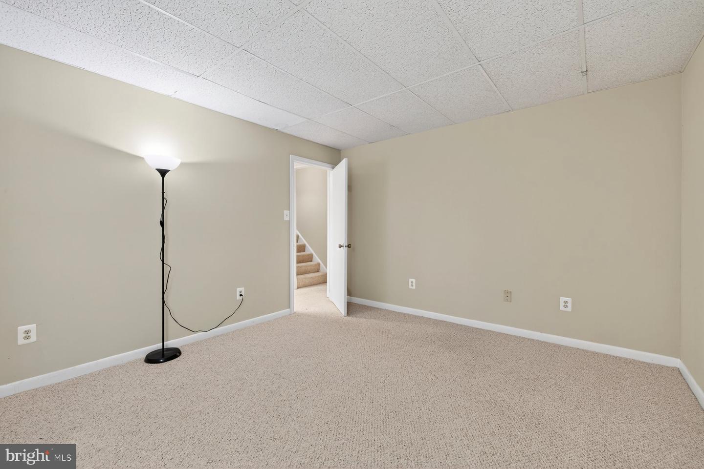 8537 HOOES RD, SPRINGFIELD, Virginia 22153, 5 Bedrooms Bedrooms, ,2 BathroomsBathrooms,Residential,For sale,8537 HOOES RD,VAFX2270458 MLS # VAFX2270458