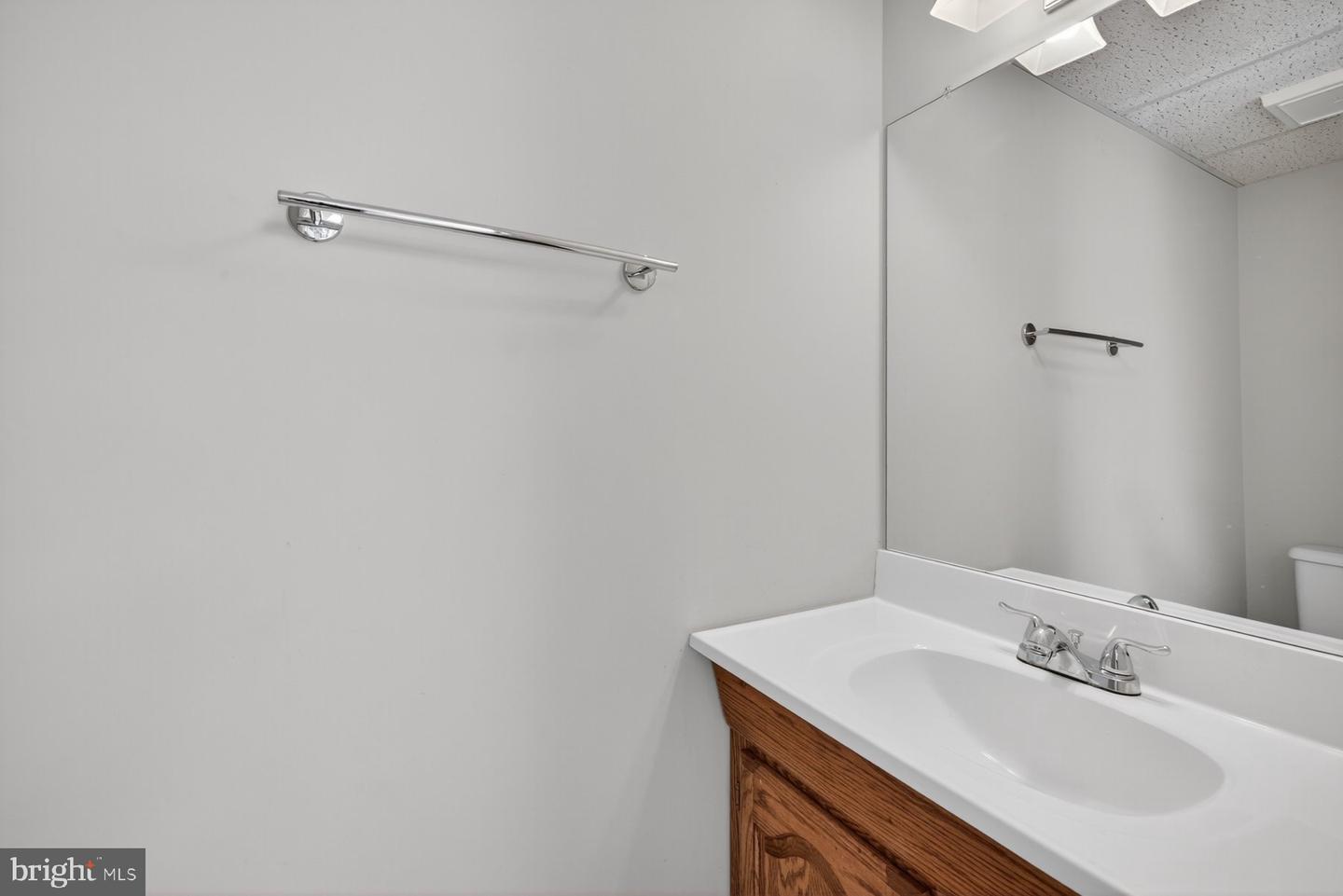 8537 HOOES RD, SPRINGFIELD, Virginia 22153, 5 Bedrooms Bedrooms, ,2 BathroomsBathrooms,Residential,For sale,8537 HOOES RD,VAFX2270458 MLS # VAFX2270458