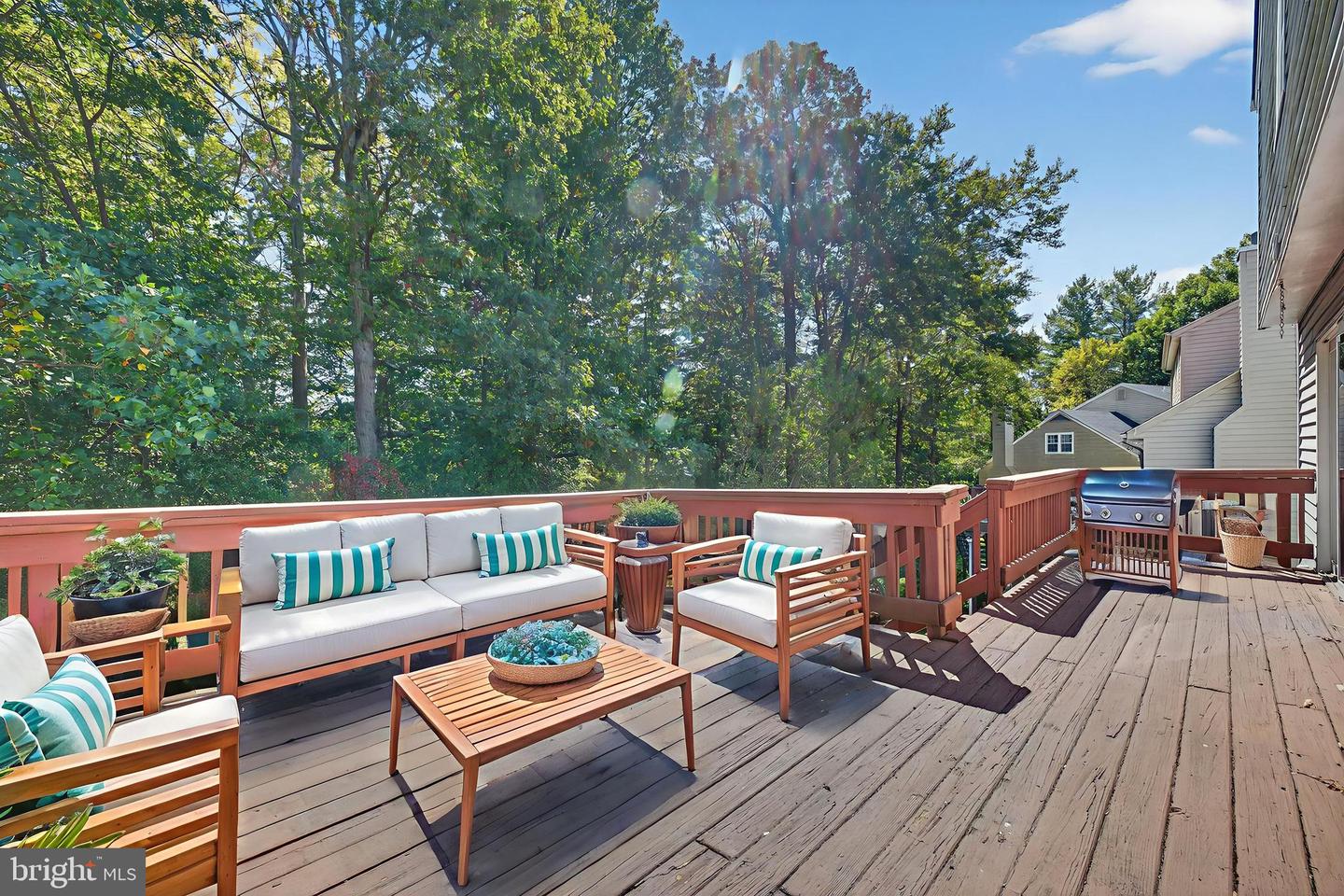 8537 HOOES RD, SPRINGFIELD, Virginia 22153, 5 Bedrooms Bedrooms, ,2 BathroomsBathrooms,Residential,For sale,8537 HOOES RD,VAFX2270458 MLS # VAFX2270458