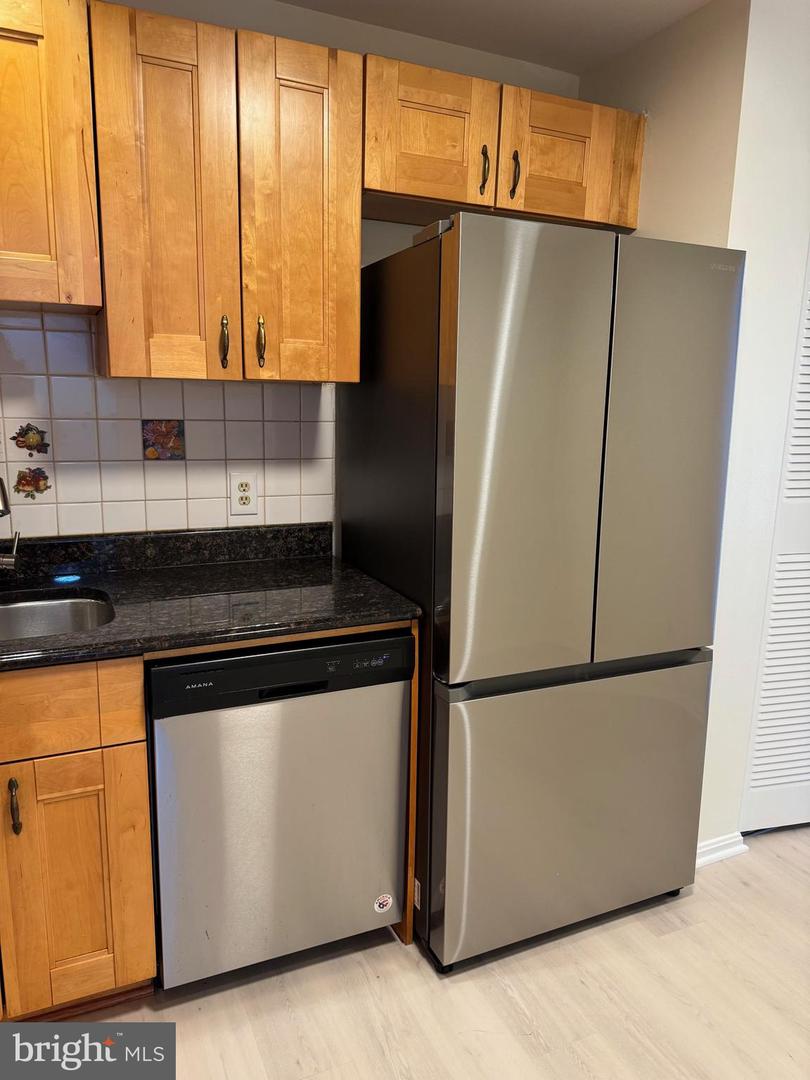 7905 DASSETT CT #304, ANNANDALE, Virginia 22003, 3 Bedrooms Bedrooms, ,2 BathroomsBathrooms,Residential,For sale,7905 DASSETT CT #304,VAFX2269848 MLS # VAFX2269848