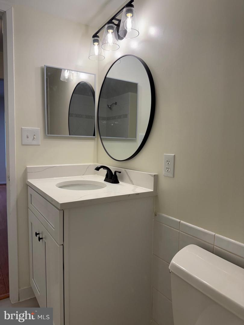 7905 DASSETT CT #304, ANNANDALE, Virginia 22003, 3 Bedrooms Bedrooms, ,2 BathroomsBathrooms,Residential,For sale,7905 DASSETT CT #304,VAFX2269848 MLS # VAFX2269848