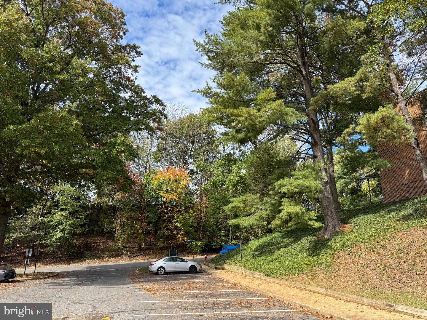 7905 DASSETT CT #304, ANNANDALE, Virginia 22003, 3 Bedrooms Bedrooms, ,2 BathroomsBathrooms,Residential,For sale,7905 DASSETT CT #304,VAFX2269848 MLS # VAFX2269848