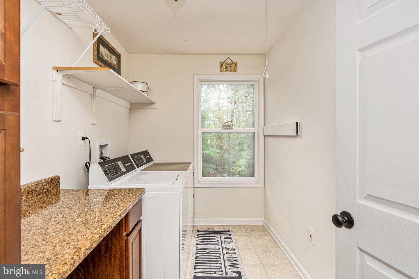 8205 MUSKET RIDGE LN, FREDERICKSBURG, Virginia 22407, 4 Bedrooms Bedrooms, ,3 BathroomsBathrooms,Residential,For sale,8205 MUSKET RIDGE LN,VASP2036652 MLS # VASP2036652