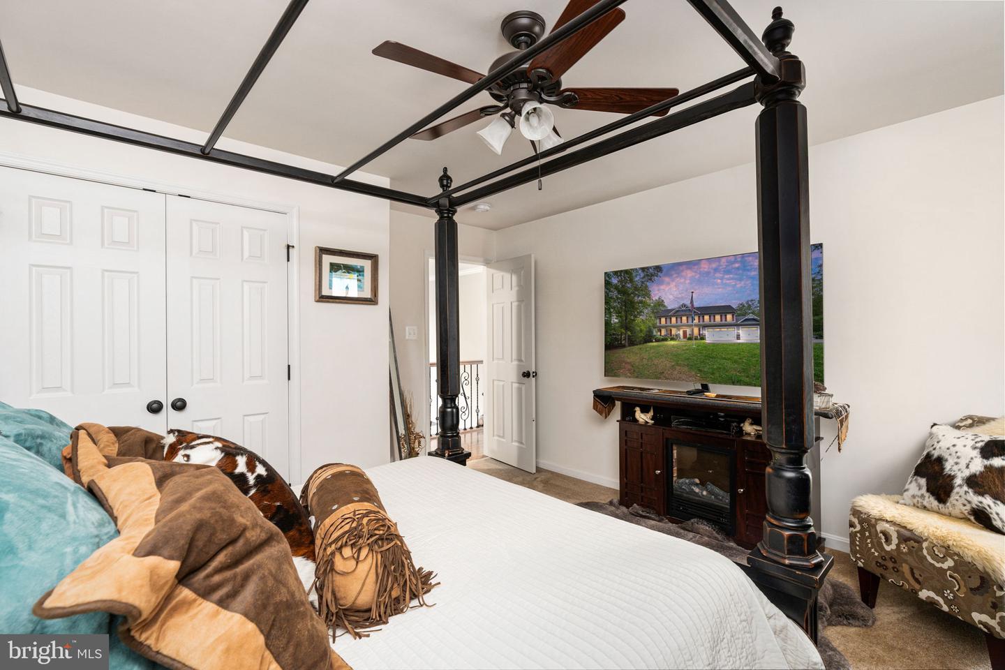 8205 MUSKET RIDGE LN, FREDERICKSBURG, Virginia 22407, 4 Bedrooms Bedrooms, ,3 BathroomsBathrooms,Residential,For sale,8205 MUSKET RIDGE LN,VASP2036652 MLS # VASP2036652