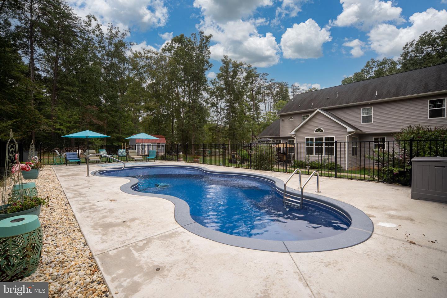 8205 MUSKET RIDGE LN, FREDERICKSBURG, Virginia 22407, 4 Bedrooms Bedrooms, ,3 BathroomsBathrooms,Residential,For sale,8205 MUSKET RIDGE LN,VASP2036652 MLS # VASP2036652