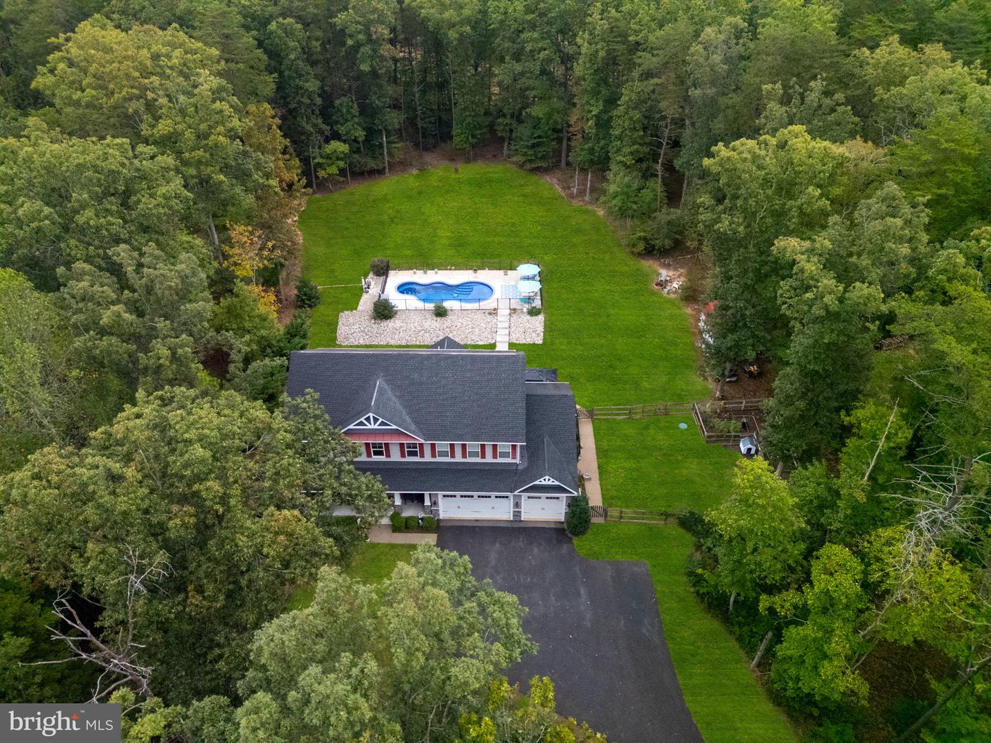 8205 MUSKET RIDGE LN, FREDERICKSBURG, Virginia 22407, 4 Bedrooms Bedrooms, ,3 BathroomsBathrooms,Residential,For sale,8205 MUSKET RIDGE LN,VASP2036652 MLS # VASP2036652