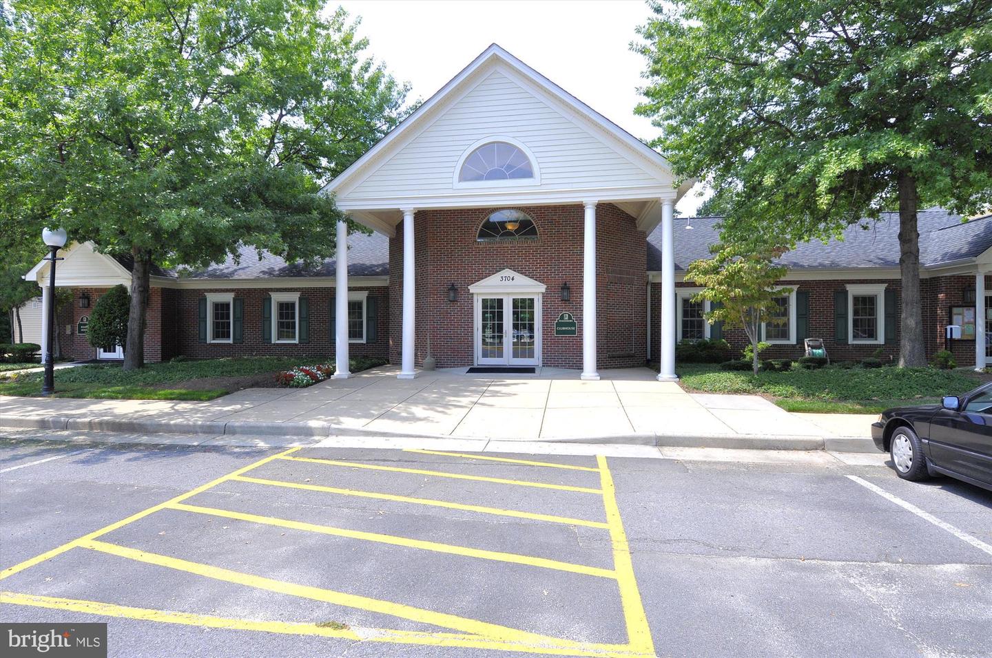 12102 GREENWAY CT #225, FAIRFAX, Virginia 22033, 3 Bedrooms Bedrooms, 8 Rooms Rooms,2 BathroomsBathrooms,Residential,For sale,12102 GREENWAY CT #225,VAFX2272614 MLS # VAFX2272614