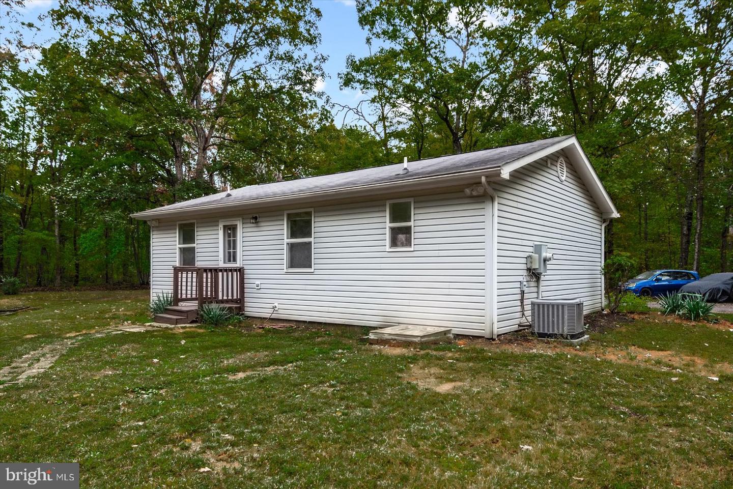11402 RAILROAD LN, LOCUST GROVE, Virginia 22508, 2 Bedrooms Bedrooms, ,2 BathroomsBathrooms,Residential,For sale,11402 RAILROAD LN,VASP2036680 MLS # VASP2036680