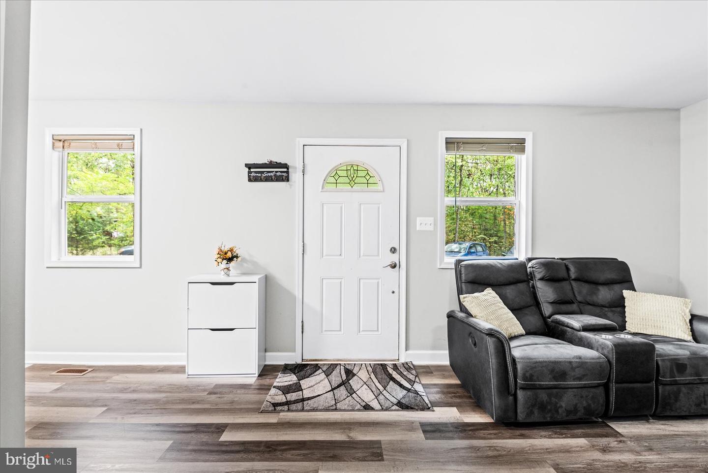 11402 RAILROAD LN, LOCUST GROVE, Virginia 22508, 2 Bedrooms Bedrooms, ,2 BathroomsBathrooms,Residential,For sale,11402 RAILROAD LN,VASP2036680 MLS # VASP2036680