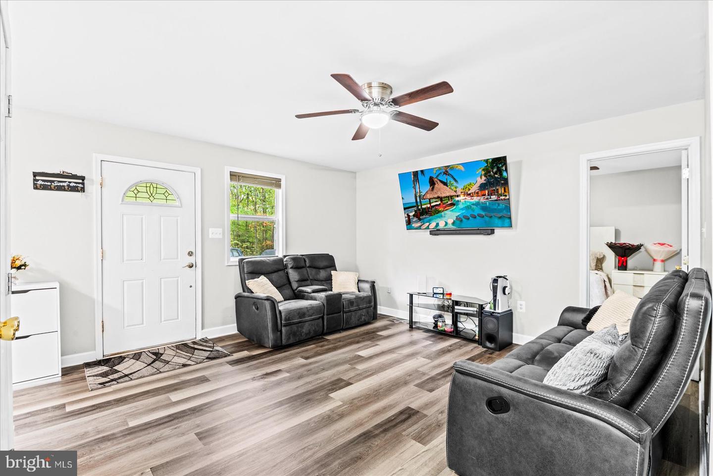 11402 RAILROAD LN, LOCUST GROVE, Virginia 22508, 2 Bedrooms Bedrooms, ,2 BathroomsBathrooms,Residential,For sale,11402 RAILROAD LN,VASP2036680 MLS # VASP2036680