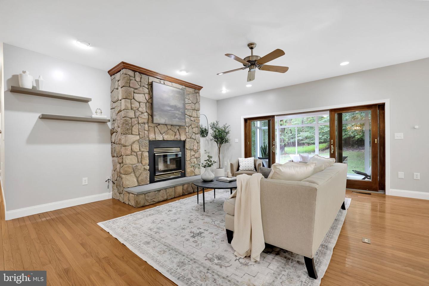 41541 CARTER RIDGE LN, LEESBURG, Virginia 20176, 6 Bedrooms Bedrooms, ,4 BathroomsBathrooms,Residential,For sale,41541 CARTER RIDGE LN,VALO2108264 MLS # VALO2108264