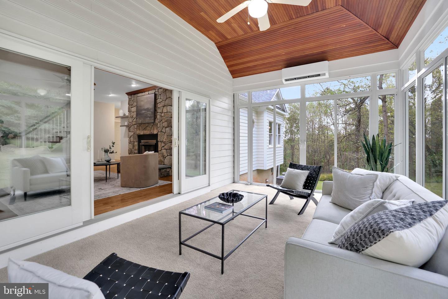 41541 CARTER RIDGE LN, LEESBURG, Virginia 20176, 6 Bedrooms Bedrooms, ,4 BathroomsBathrooms,Residential,For sale,41541 CARTER RIDGE LN,VALO2108264 MLS # VALO2108264