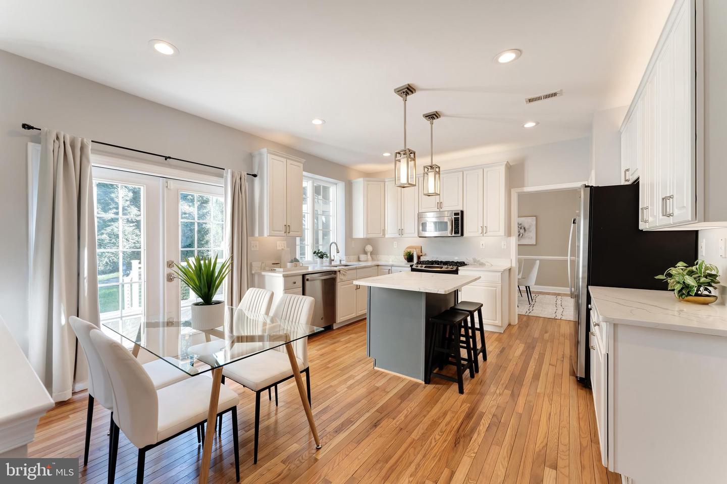 10841 WELBURY CT, RESTON, Virginia 20194, 4 Bedrooms Bedrooms, ,3 BathroomsBathrooms,Residential,For sale,10841 WELBURY CT,VAFX2272894 MLS # VAFX2272894