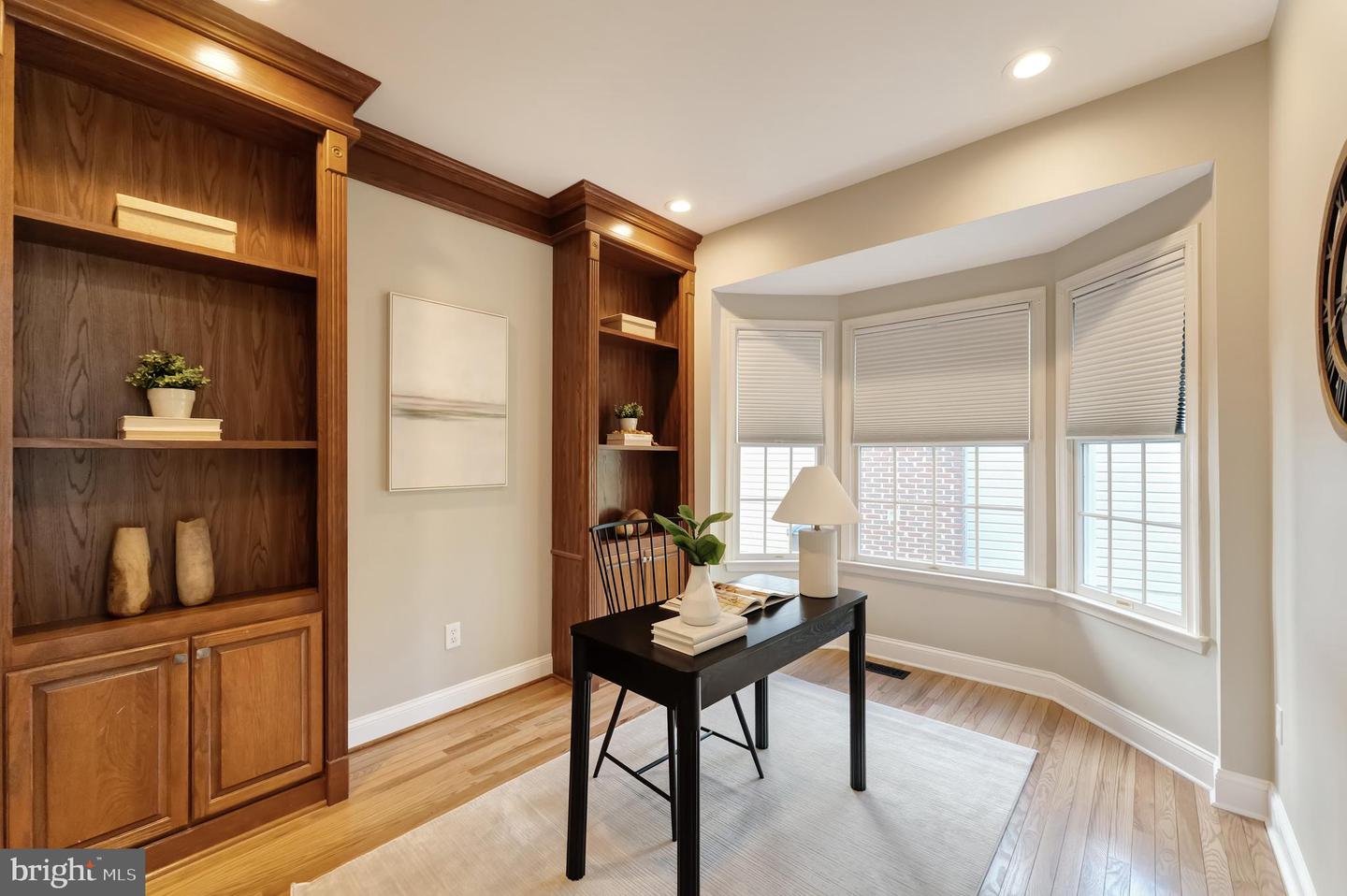10841 WELBURY CT, RESTON, Virginia 20194, 4 Bedrooms Bedrooms, ,3 BathroomsBathrooms,Residential,For sale,10841 WELBURY CT,VAFX2272894 MLS # VAFX2272894