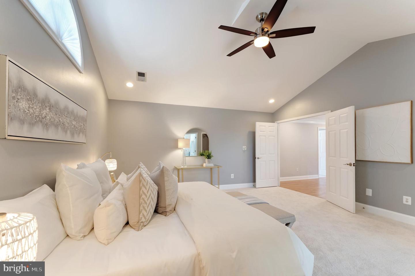 10841 WELBURY CT, RESTON, Virginia 20194, 4 Bedrooms Bedrooms, ,3 BathroomsBathrooms,Residential,For sale,10841 WELBURY CT,VAFX2272894 MLS # VAFX2272894