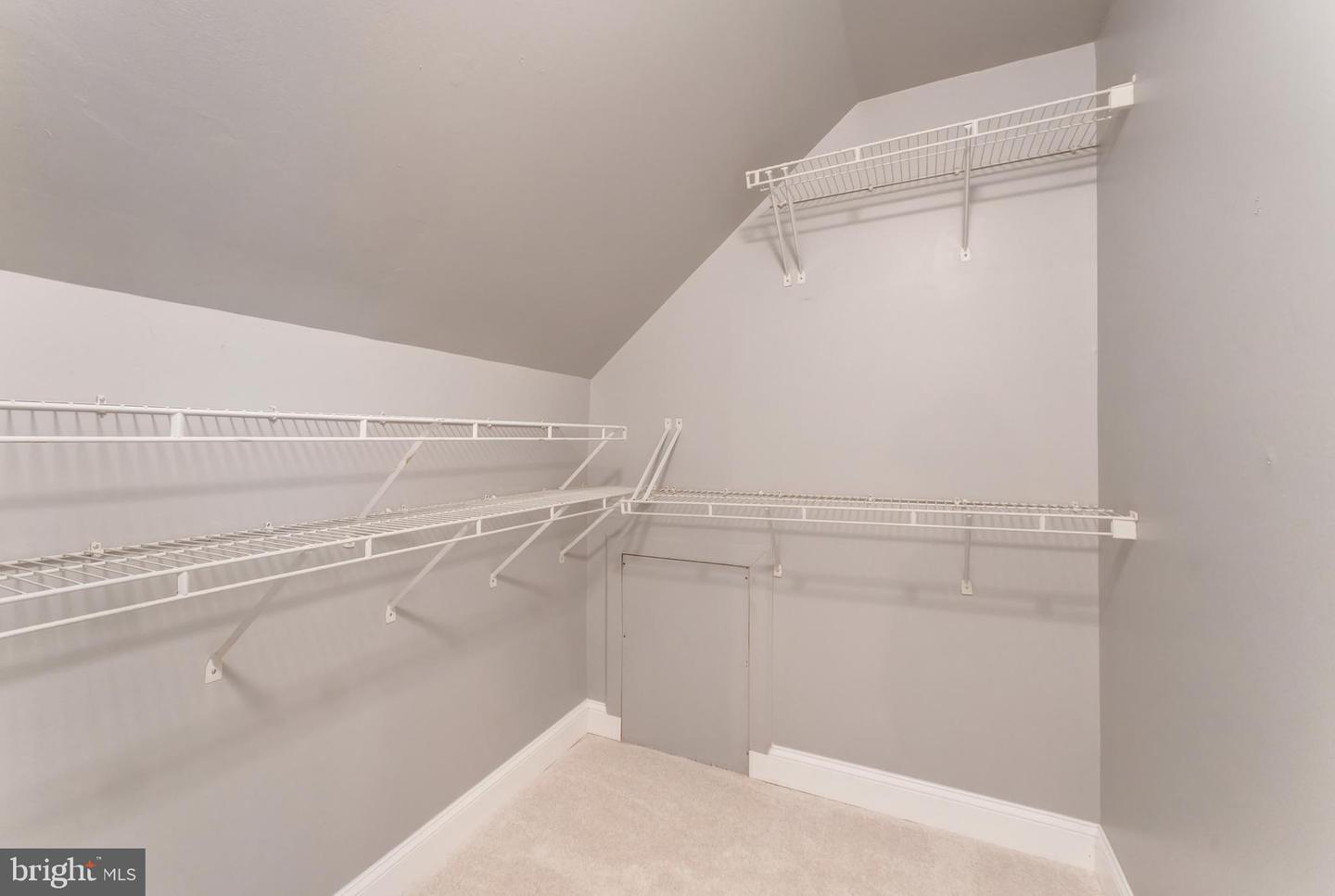 10841 WELBURY CT, RESTON, Virginia 20194, 4 Bedrooms Bedrooms, ,3 BathroomsBathrooms,Residential,For sale,10841 WELBURY CT,VAFX2272894 MLS # VAFX2272894