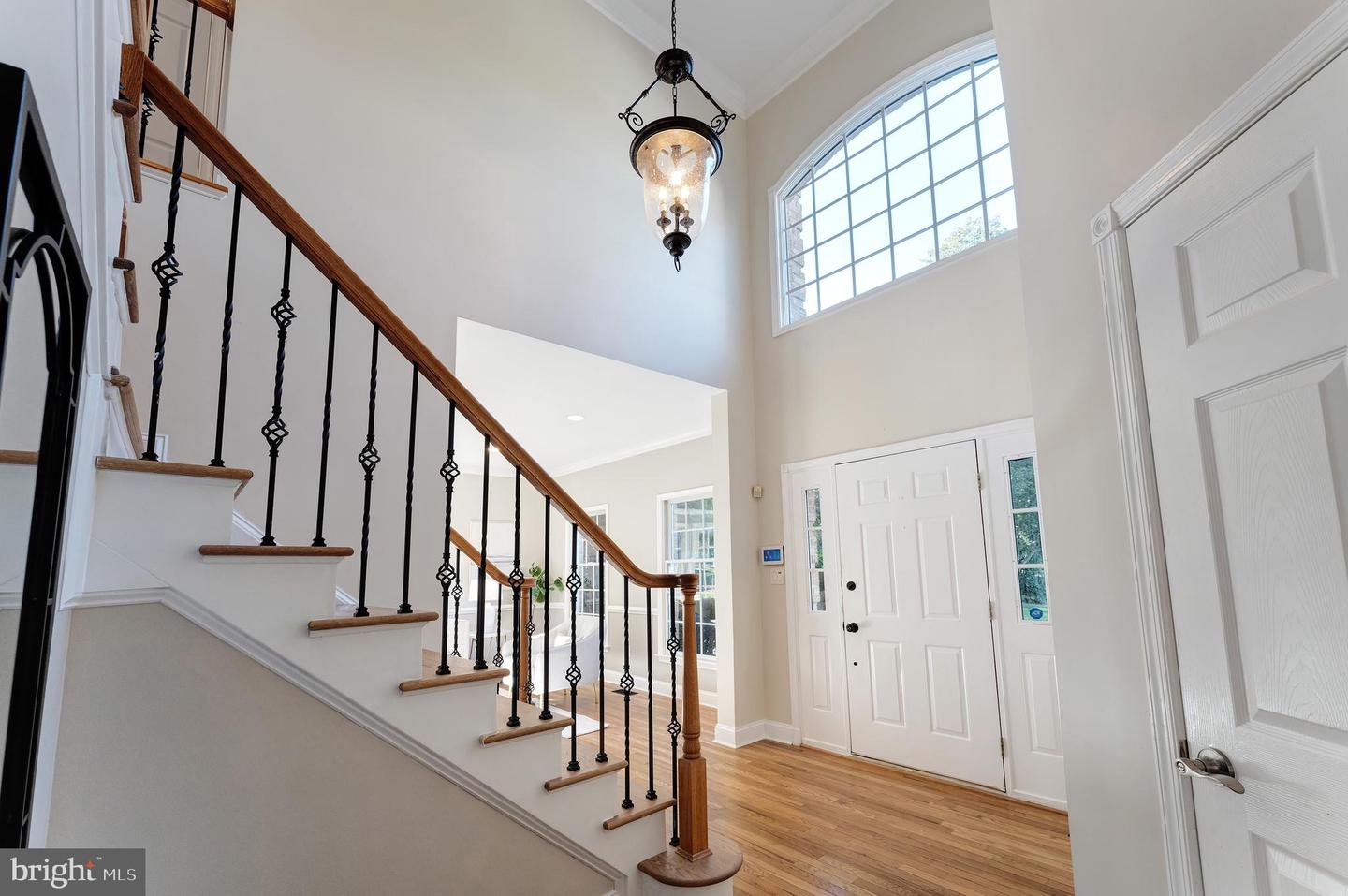 10841 WELBURY CT, RESTON, Virginia 20194, 4 Bedrooms Bedrooms, ,3 BathroomsBathrooms,Residential,For sale,10841 WELBURY CT,VAFX2272894 MLS # VAFX2272894