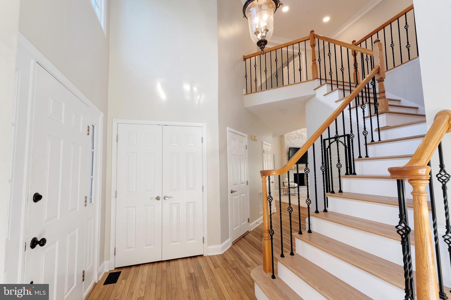 10841 WELBURY CT, RESTON, Virginia 20194, 4 Bedrooms Bedrooms, ,3 BathroomsBathrooms,Residential,For sale,10841 WELBURY CT,VAFX2272894 MLS # VAFX2272894