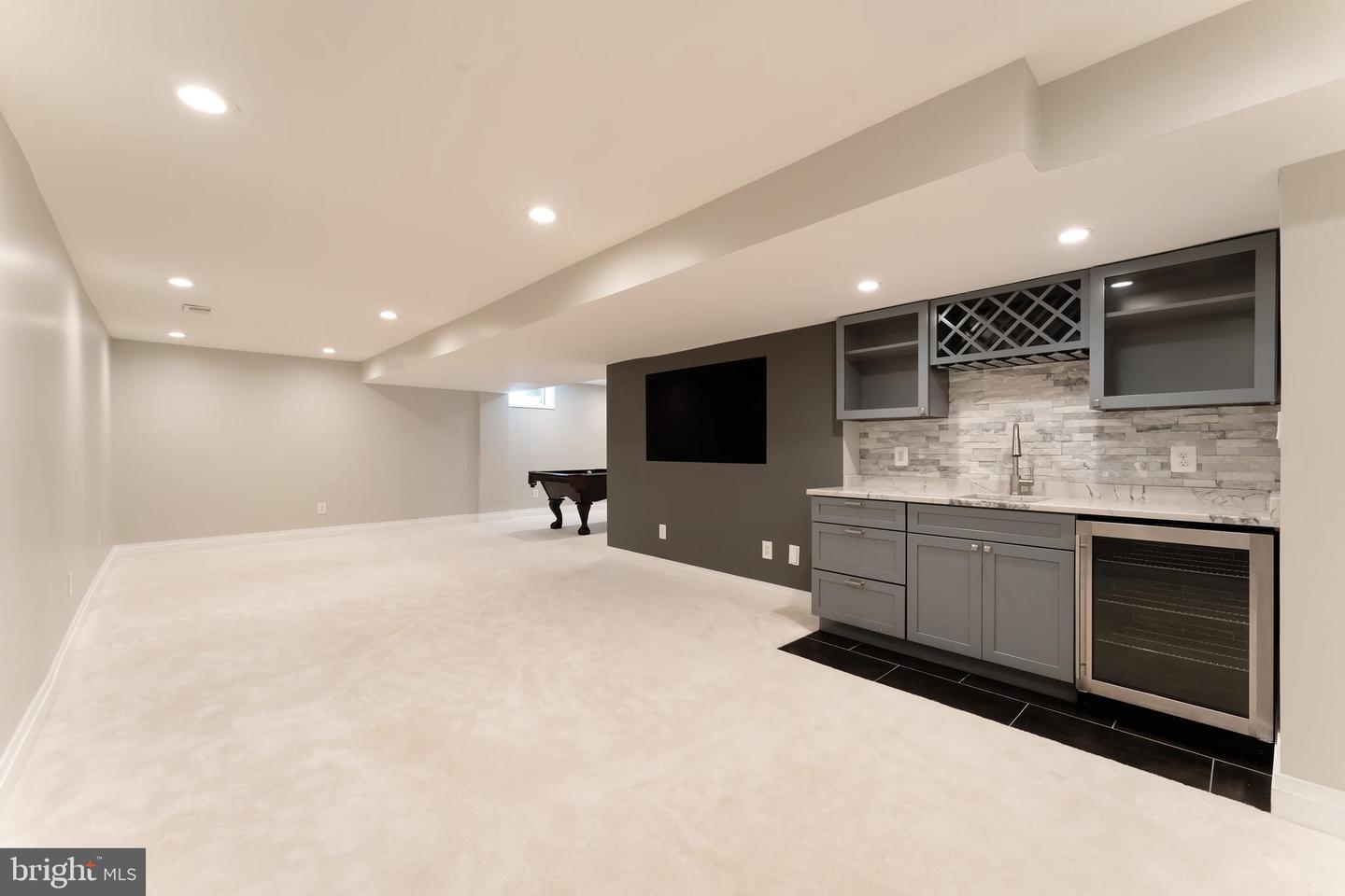 10841 WELBURY CT, RESTON, Virginia 20194, 4 Bedrooms Bedrooms, ,3 BathroomsBathrooms,Residential,For sale,10841 WELBURY CT,VAFX2272894 MLS # VAFX2272894