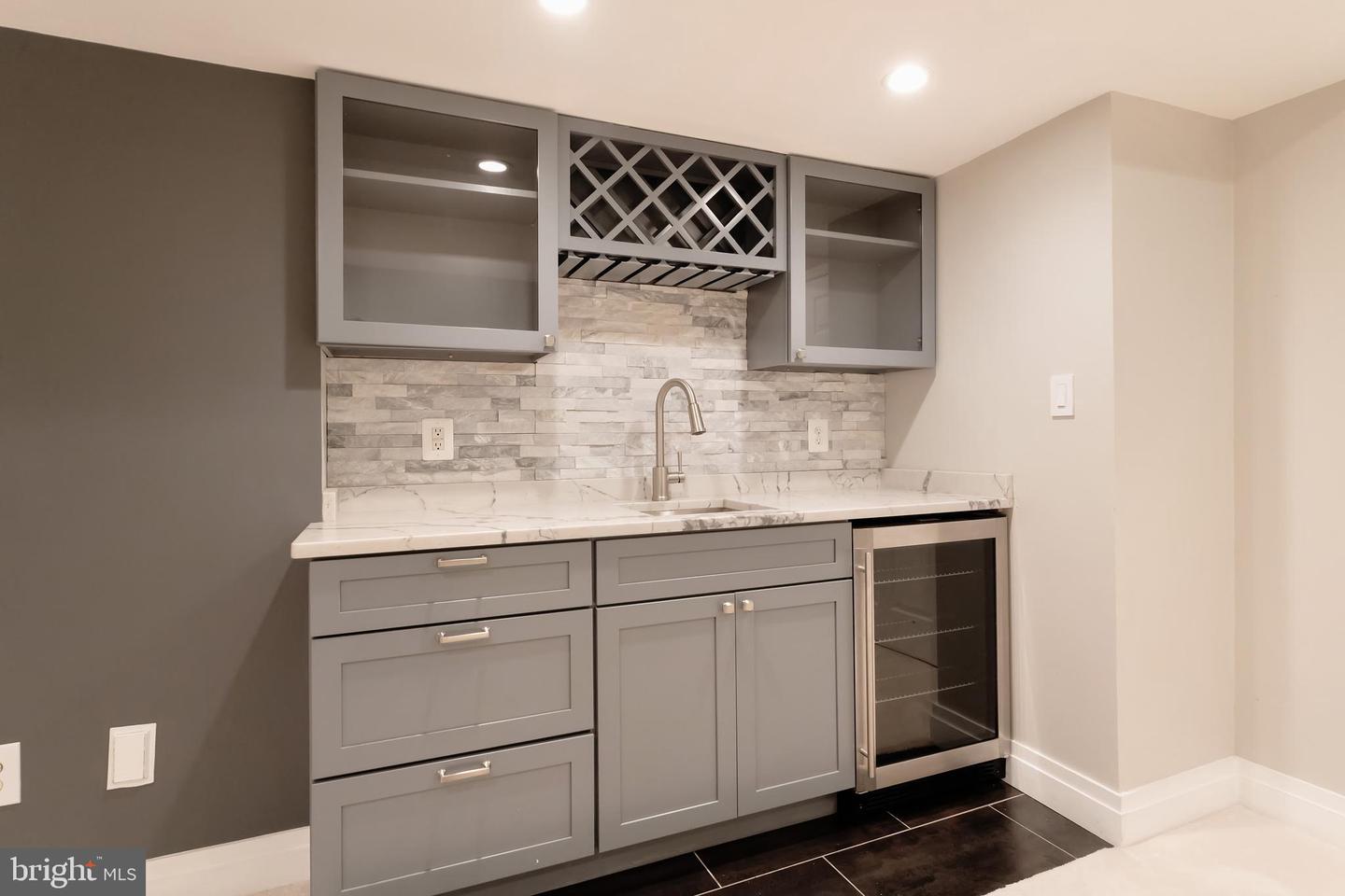 10841 WELBURY CT, RESTON, Virginia 20194, 4 Bedrooms Bedrooms, ,3 BathroomsBathrooms,Residential,For sale,10841 WELBURY CT,VAFX2272894 MLS # VAFX2272894