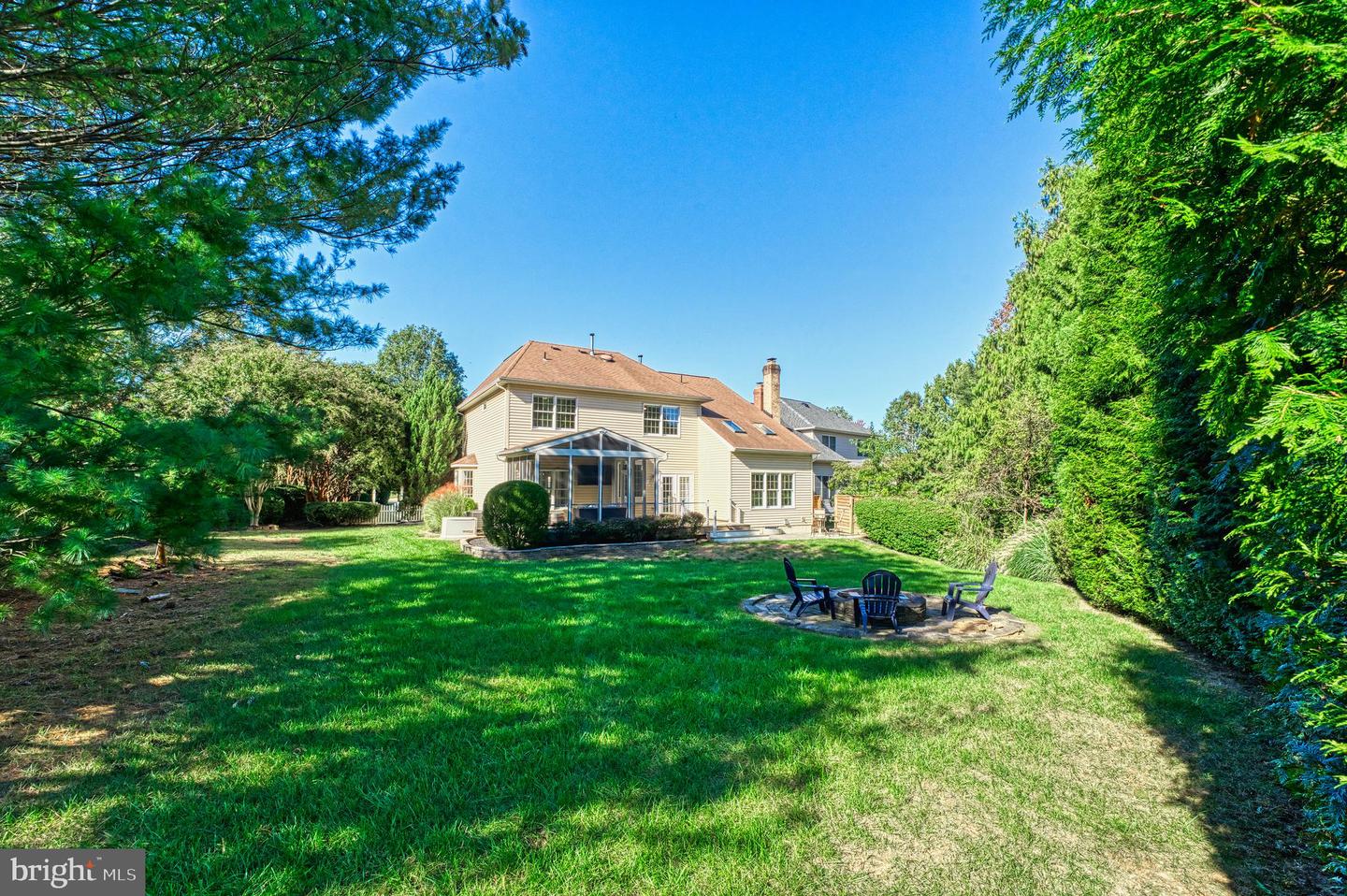 10841 WELBURY CT, RESTON, Virginia 20194, 4 Bedrooms Bedrooms, ,3 BathroomsBathrooms,Residential,For sale,10841 WELBURY CT,VAFX2272894 MLS # VAFX2272894