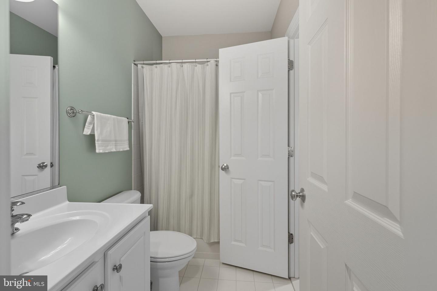 38549 TITNORE CT, HAMILTON, Virginia 20158, 5 Bedrooms Bedrooms, ,4 BathroomsBathrooms,Residential,For sale,38549 TITNORE CT,VALO2108306 MLS # VALO2108306