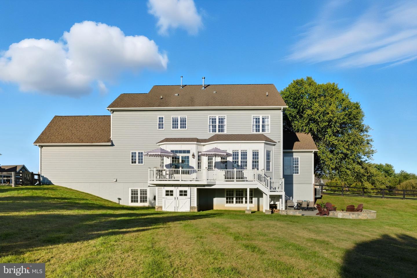 38549 TITNORE CT, HAMILTON, Virginia 20158, 5 Bedrooms Bedrooms, ,4 BathroomsBathrooms,Residential,For sale,38549 TITNORE CT,VALO2108306 MLS # VALO2108306