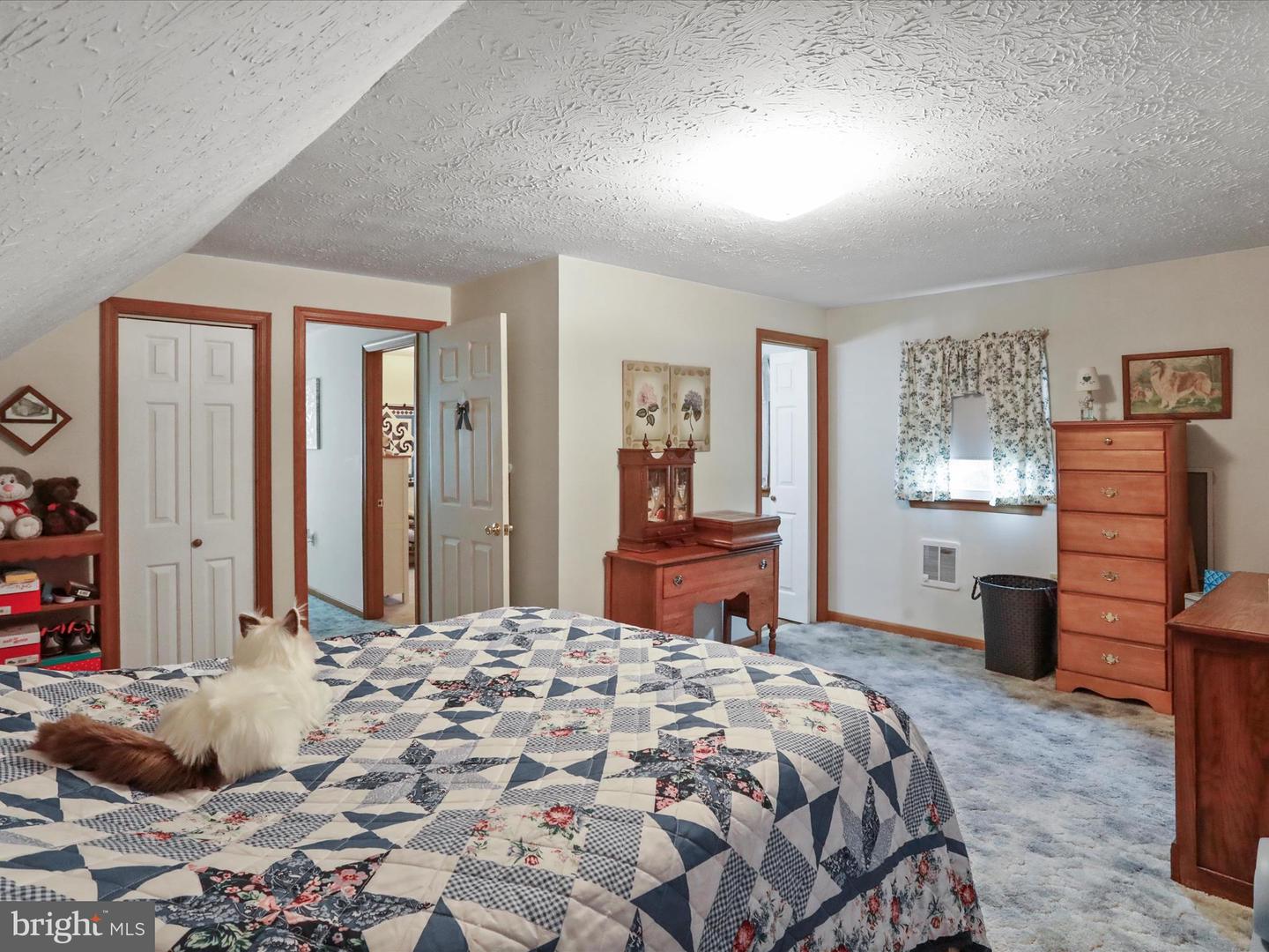 544 WASHINGTON ST, WOODSTOCK, Virginia 22664, 4 Bedrooms Bedrooms, ,1 BathroomBathrooms,Residential,For sale,544 WASHINGTON ST,VASH2012714 MLS # VASH2012714