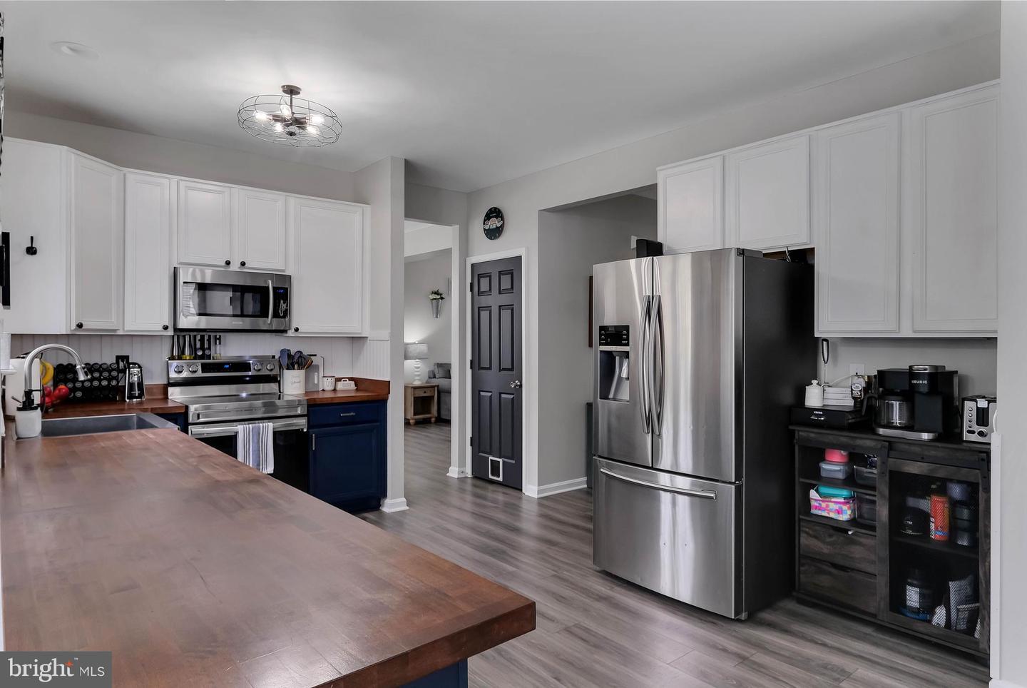 35530 SARASOTA ST, ROUND HILL, Virginia 20141, 4 Bedrooms Bedrooms, ,3 BathroomsBathrooms,Residential,For sale,35530 SARASOTA ST,VALO2108368 MLS # VALO2108368