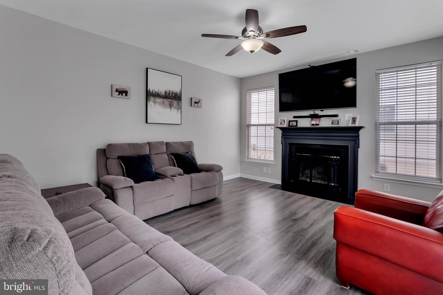 35530 SARASOTA ST, ROUND HILL, Virginia 20141, 4 Bedrooms Bedrooms, ,3 BathroomsBathrooms,Residential,For sale,35530 SARASOTA ST,VALO2108368 MLS # VALO2108368