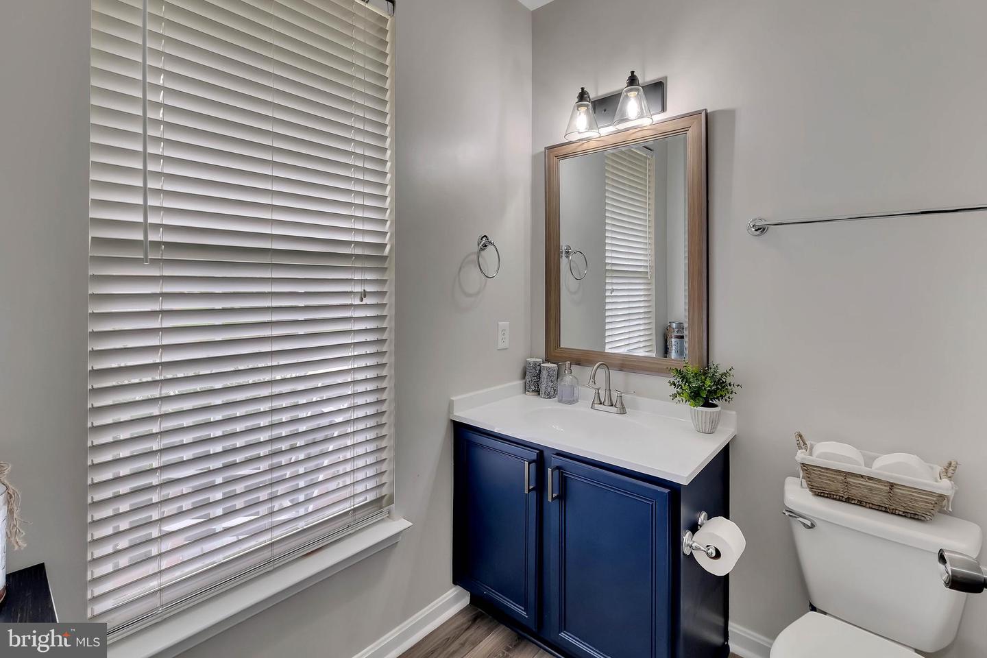 35530 SARASOTA ST, ROUND HILL, Virginia 20141, 4 Bedrooms Bedrooms, ,3 BathroomsBathrooms,Residential,For sale,35530 SARASOTA ST,VALO2108368 MLS # VALO2108368