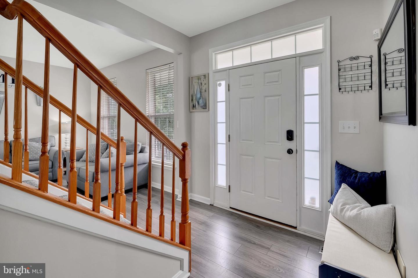 35530 SARASOTA ST, ROUND HILL, Virginia 20141, 4 Bedrooms Bedrooms, ,3 BathroomsBathrooms,Residential,For sale,35530 SARASOTA ST,VALO2108368 MLS # VALO2108368