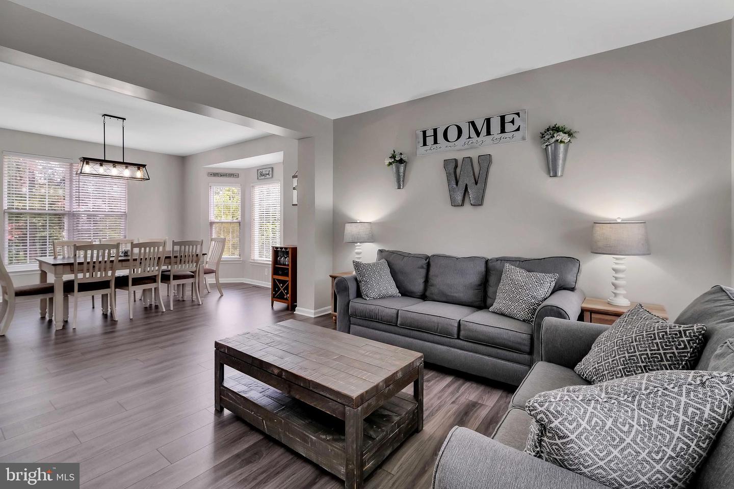35530 SARASOTA ST, ROUND HILL, Virginia 20141, 4 Bedrooms Bedrooms, ,3 BathroomsBathrooms,Residential,For sale,35530 SARASOTA ST,VALO2108368 MLS # VALO2108368